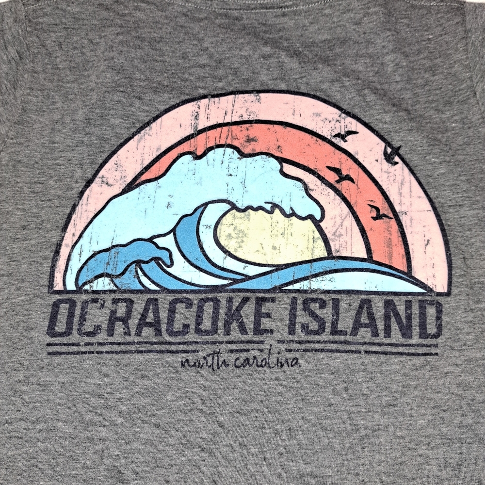 Ocracoke Island NC tee shirt Small Short sleeve V Neck Gray